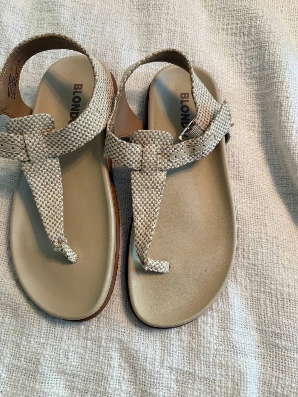 Blondo Beige and White Woven T strap Sandals with Adjustable Ankle Strap